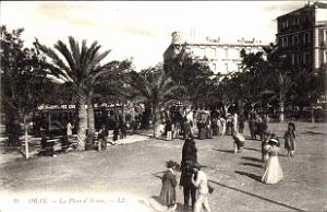 PA i- 25- Place d'armes animee